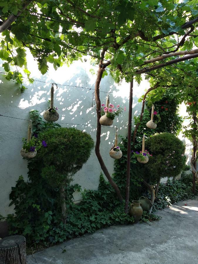 Artson B&B Vagharshapat Εξωτερικό φωτογραφία